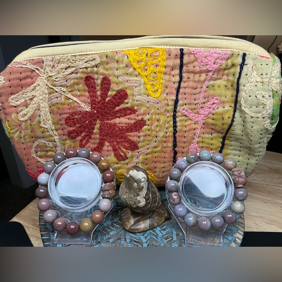 The Birdhouse Set: Kantha Pouch,Alashan Bracelets with Chickadee & Owl, Crow - Picture 6 of 7